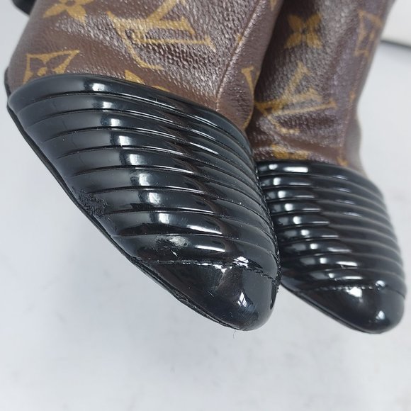 Louis Vuitton Monogram Brown Heels with Black Toe - Picture 15 of 15